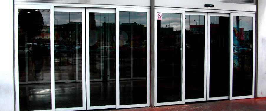 Puertas Acristaladas - Talleres Resa